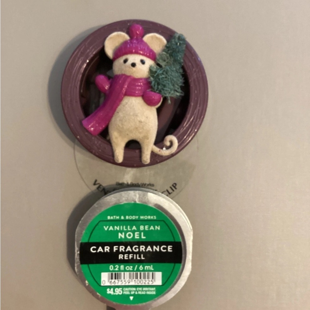Bath & Body Works Vent Visor Clip Mouse With Scarf & Tree Car Fragrance